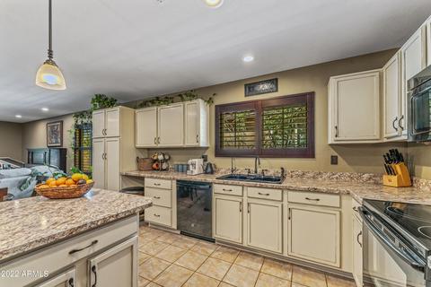 8437 E Milagro Cir, Mesa, AZ 85209 photo 8