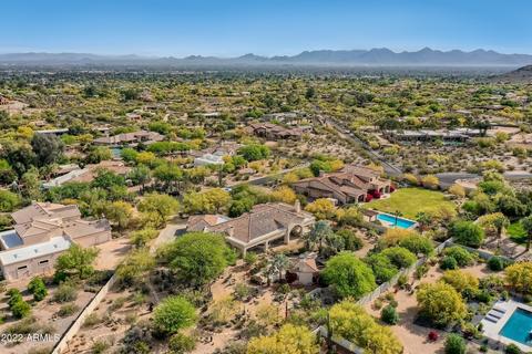 3731 E Mission Ln, Phoenix, AZ 85028 photo 42