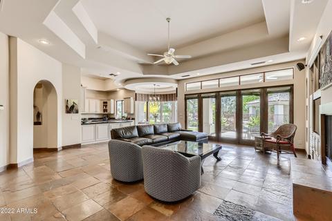 3731 E Mission Ln, Phoenix, AZ 85028 photo 15