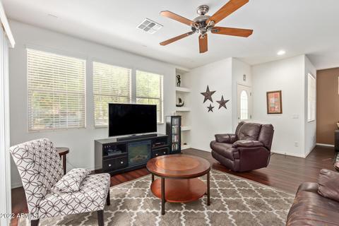 4373 E Morrow Dr, Phoenix, AZ 85050 photo 8