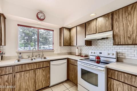 2920 W Altadena Ave, Phoenix, AZ 85029 photo 11