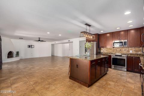 11228 N 44th Pl, Phoenix, AZ 85028 photo 6