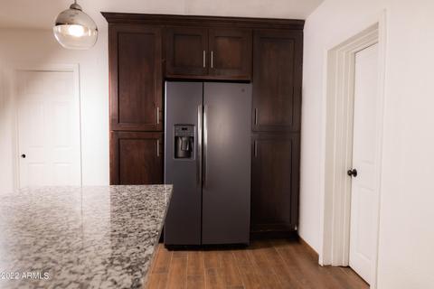 4439 S 8th Pl, Phoenix, AZ 85040 photo 8