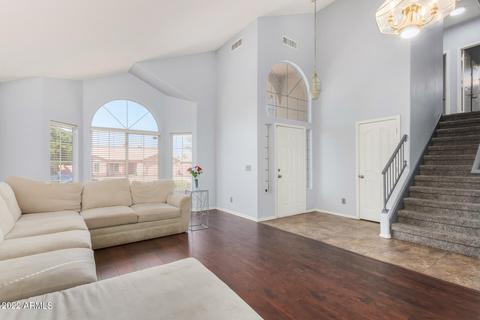 351 W Gail Dr, Gilbert, AZ 85233 photo 2