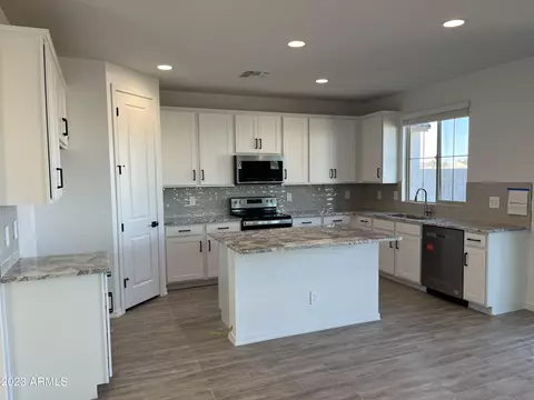 36200 W San Clemente Ave, Maricopa, AZ 85138