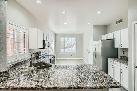 5720 E Holmes Ave, Mesa, AZ 85206 photo 9