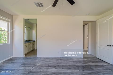 3818 E Branham Ln, Phoenix, AZ 85042 photo 13