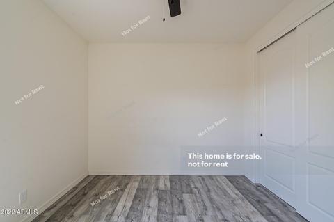 3818 E Branham Ln, Phoenix, AZ 85042 photo 19