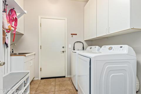 935 W Juniper Ave, Gilbert, AZ 85233 photo 18