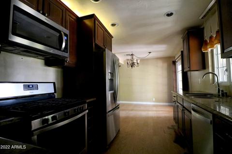 6332 N 13th Pl, Phoenix, AZ 85014 photo 4