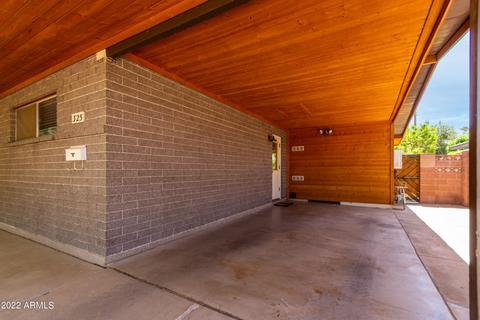 325 E Manhatton Dr, Tempe, AZ 85282 photo 2
