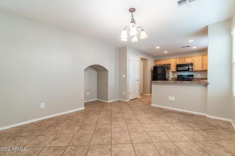 2226 S Buckaroo Trl, Gilbert, AZ 85295 photo 11