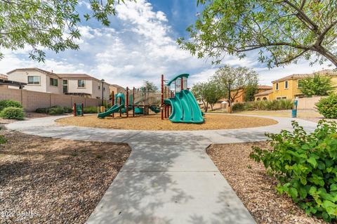 2226 S Buckaroo Trl, Gilbert, AZ 85295 photo 44