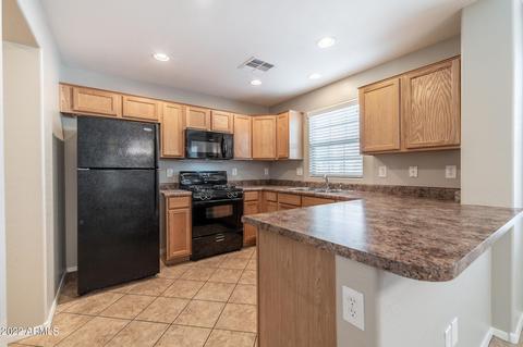 2226 S Buckaroo Trl, Gilbert, AZ 85295 photo 12
