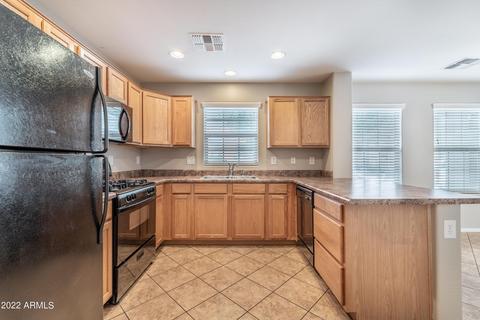 2226 S Buckaroo Trl, Gilbert, AZ 85295 photo 13