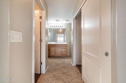 2226 S Buckaroo Trl, Gilbert, AZ 85295 photo 26