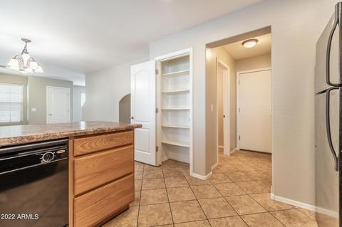 2226 S Buckaroo Trl, Gilbert, AZ 85295 photo 15