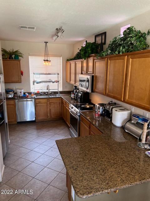 843 S Morrison Ln, Gilbert, AZ 85296 photo 5