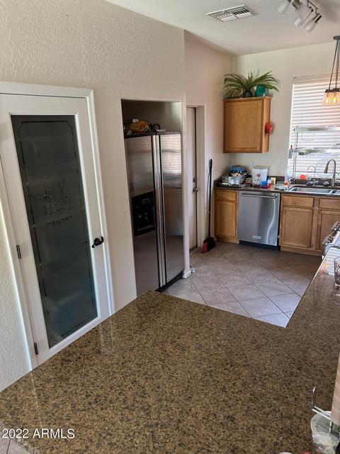 843 S Morrison Ln, Gilbert, AZ 85296 photo 4