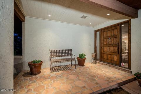 5435 E Camelhill Rd, Phoenix, AZ 85018 photo 10