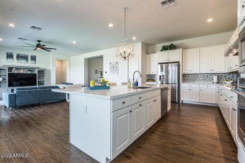3884 E Alameda Ln, Gilbert, AZ 85298 photo 14