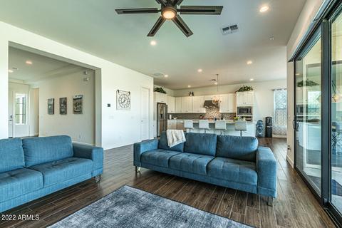 3884 E Alameda Ln, Gilbert, AZ 85298 photo 12