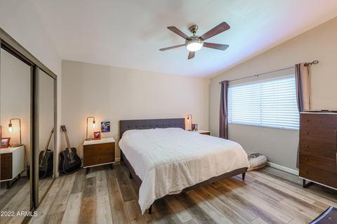 213 E Campo Bello Dr, Phoenix, AZ 85022 photo 7