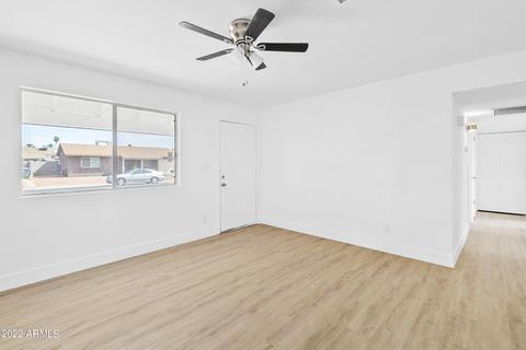 4359 E Nancy Ln, Phoenix, AZ 85042 photo 6