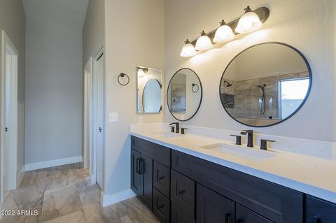 904 S Dolphin Dr, Gilbert, AZ 85233 photo 24