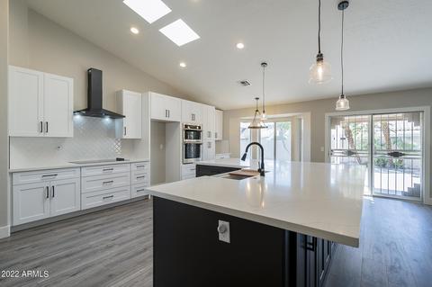 904 S Dolphin Dr, Gilbert, AZ 85233 photo 7