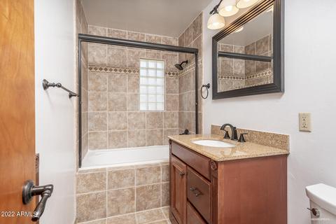 3751 E Clarendon Ave, Phoenix, AZ 85018 photo 9