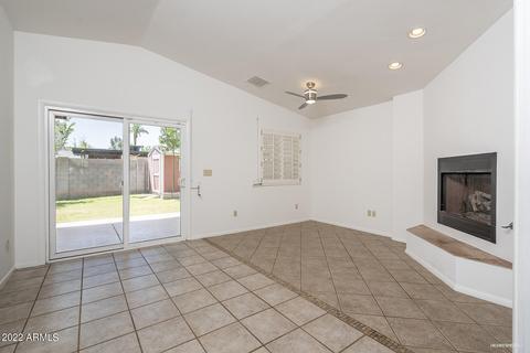 3751 E Clarendon Ave, Phoenix, AZ 85018 photo 5