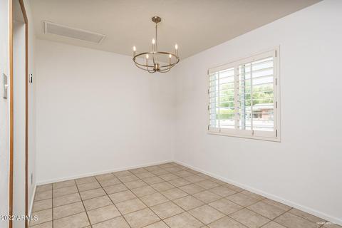 3751 E Clarendon Ave, Phoenix, AZ 85018 photo 6