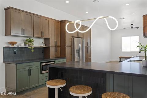 810 S 3rd Ave, Phoenix, AZ 85003 photo 8
