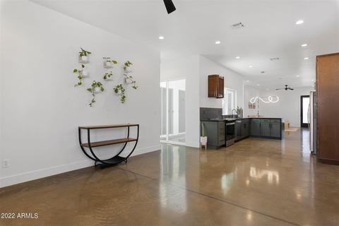 810 S 3rd Ave, Phoenix, AZ 85003 photo 4