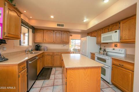 7168 S Spruce Cir, Hereford, AZ 85615 photo 7