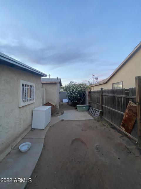 2805 E Tamarisk Ave, Phoenix, AZ 85040 photo 10