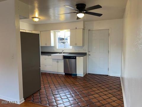 4569 N 26th Dr, Phoenix, AZ 85017 photo 6
