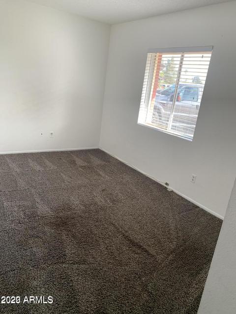 8154 W Heatherbrae Dr, Phoenix, AZ 85033 photo 9