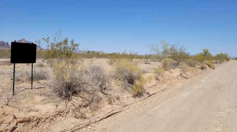 9032 S 545th Ave #73, Tonopah, AZ 85354