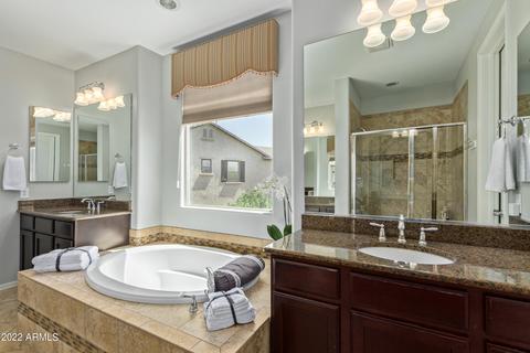 3726 E Huett Ln, Phoenix, AZ 85050 photo 24