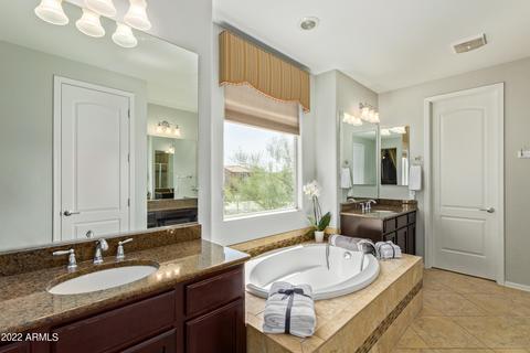 3726 E Huett Ln, Phoenix, AZ 85050 photo 23
