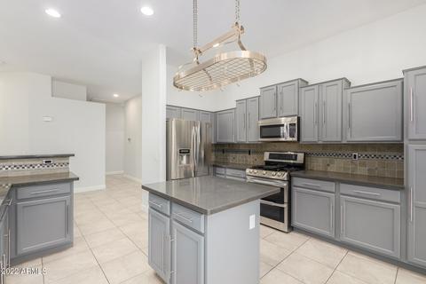 972 S Jacob St, Gilbert, AZ 85296 photo 4