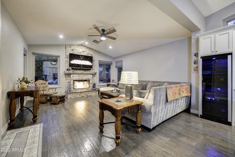 4515 E Chisum Trl, Phoenix, AZ 85050 photo 12