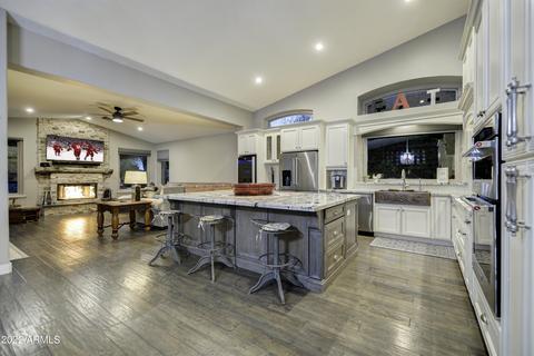 4515 E Chisum Trl, Phoenix, AZ 85050 photo 8