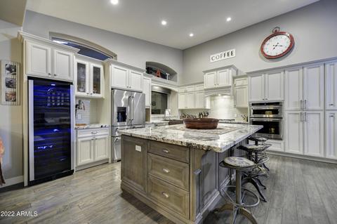 4515 E Chisum Trl, Phoenix, AZ 85050 photo 9