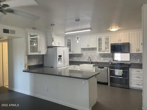 4248 E Saint Catherine Ave, Phoenix, AZ 85042 photo 3