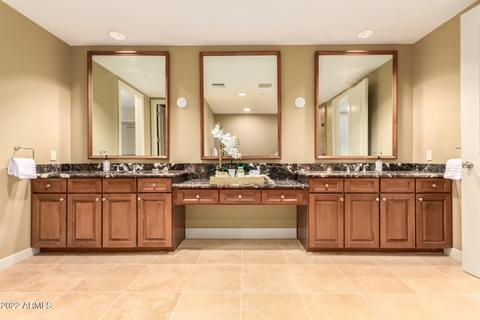 2211 E Camelback Rd #1104, Phoenix, AZ 85016 photo 24