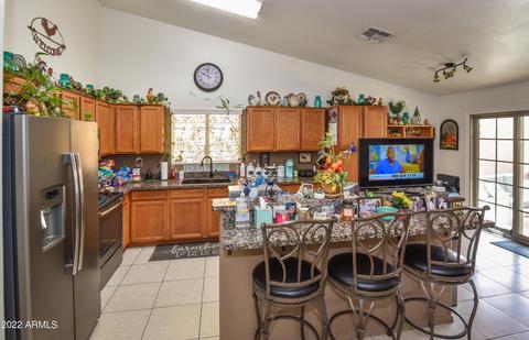1041 W 12th Ave, Apache Junction, AZ 85120 photo 3