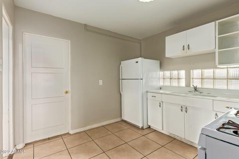 1338 E Clarendon Ave, Phoenix, AZ 85014 photo 13